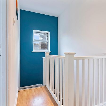Impeccable 4-Bed House In Brixton London Villa Exterior foto