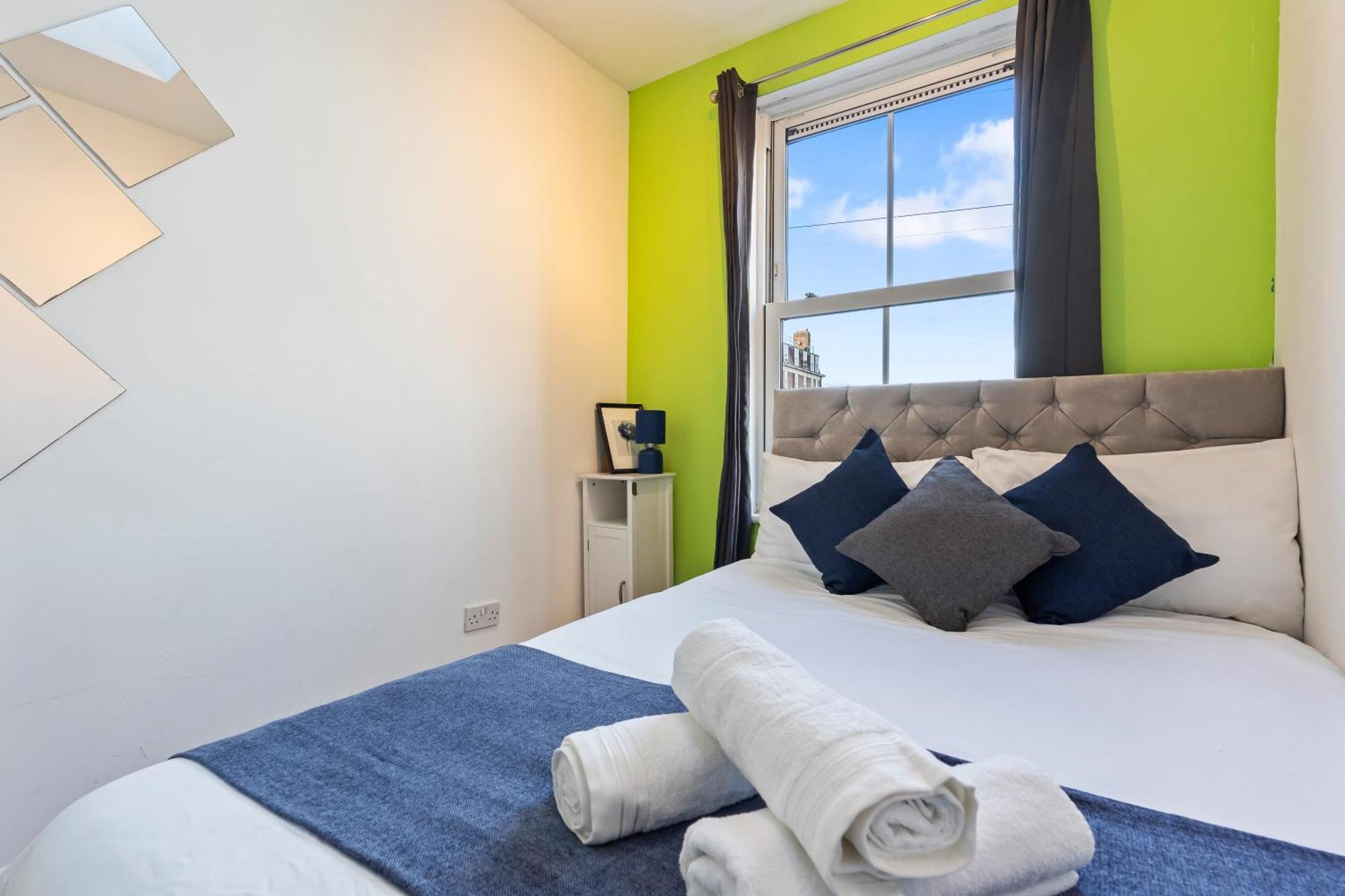 Impeccable 4-Bed House In Brixton London Villa Exterior foto